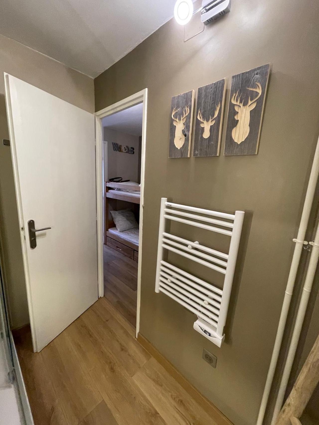 Studio Les Chalmettes 4 Personnes Au Pied Des Pistes Wifi - Balcon - Parking Монженевр Екстер'єр фото